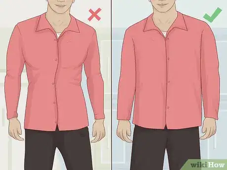 Image intitulée Hide Man Boobs Step 3