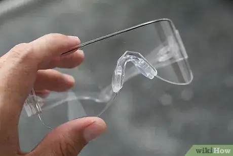 Image intitulée Break a Glass with Your Voice Step 1