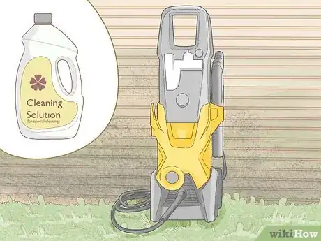 Image intitulée Pressure Wash Vinyl Siding Step 5