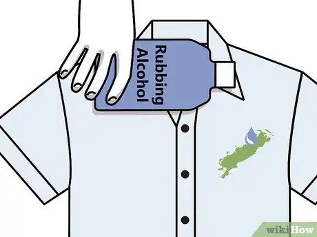 Image intitulée Remove Latex Paint from Clothes Step 1