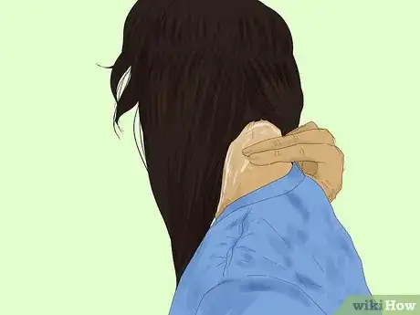 Image intitulée Dye the Underlayer of Your Hair Step 7