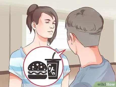 Image intitulée Make a Move on a Girl Step 6