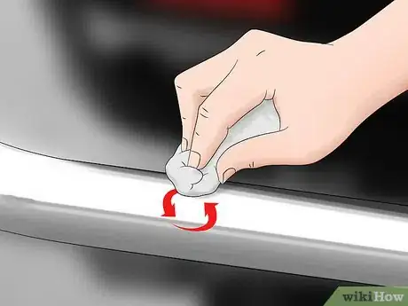 Image intitulée Clean Chrome and Remove Rust Without Expensive Cleaners Step 13