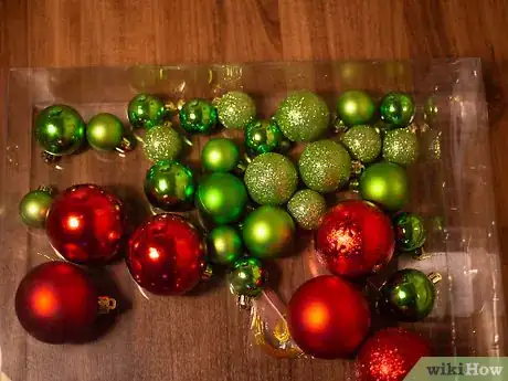 Image intitulée Decorate a Christmas Tree Elegantly Step 5