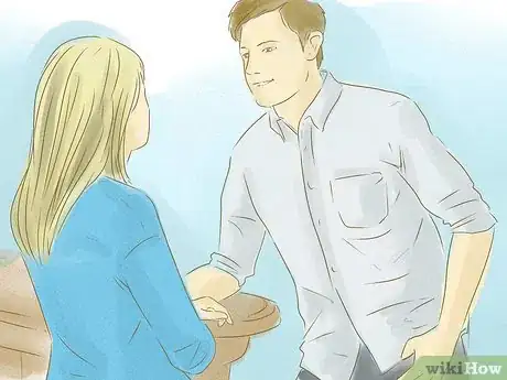 Image intitulée Tell if a Guy Is Interested in You Step 2