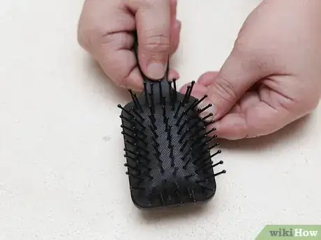 Image intitulée Keep Your Hair Healthy when You Straighten It Every Day Step 4