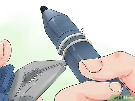 Image intitulée Make Fake Snake Bites Step 8
