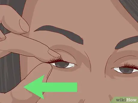 Image intitulée Wear Magnetic False Eyelashes Step 8