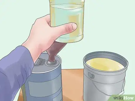 Image intitulée Dispose of Mineral Spirits Step 1