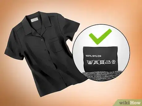 Image intitulée Brighten Faded Black Clothing Step 1