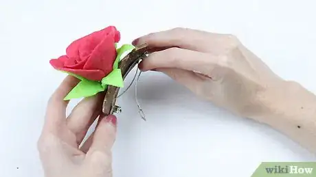Image intitulée Make a Clay Rose Step 24