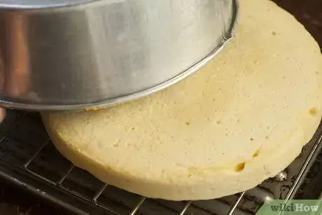 Image intitulée Make a Vanilla Cake Step 20