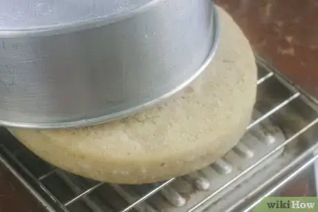 Image intitulée Make a Vanilla Cake Step 57