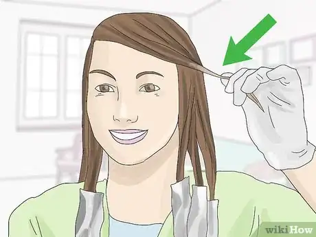 Image intitulée Do Ombre (Dip Dye) Hair at Home Step 11