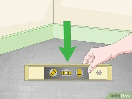 Image intitulée Close Gaps in Laminate Flooring Step 12
