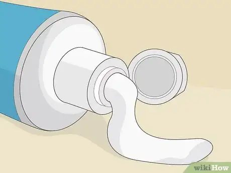 Image intitulée Get Rid of a Pimple Using Toothpaste Step 4