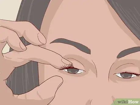 Image intitulée Wear Magnetic False Eyelashes Step 6