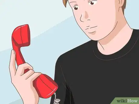 Image intitulée Deal With Having No Cell Phone in High School Step 1