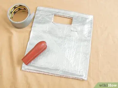 Image intitulée Make Duct Tape Stuff Step 18