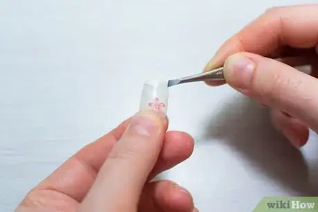 Image intitulée Fix a Broken Fingernail Step 15