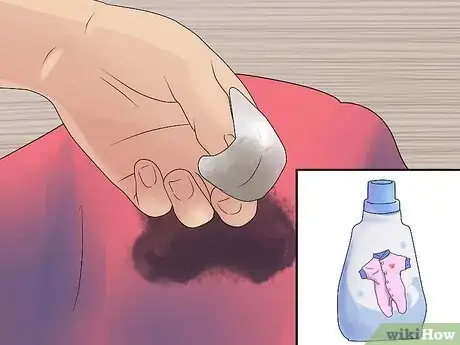 Image intitulée Wash Baby Clothes Step 12