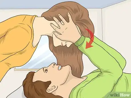 Image intitulée Spiderman Kiss Step 7