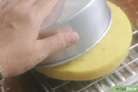 Image intitulée Make a Vanilla Cake Step 47