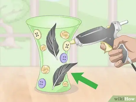 Image intitulée Decorate a Flower Vase with a Ribbon Step 13