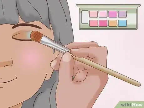 Image intitulée Do Stage Makeup on Kids Step 5