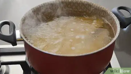 Image intitulée Cook Chicken Alfredo Step 1