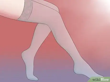 Image intitulée Dress Like a 100 Year Old Woman Step 5