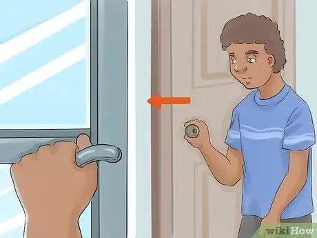 Image intitulée Be Safe When Home Alone (Kids) Step 2