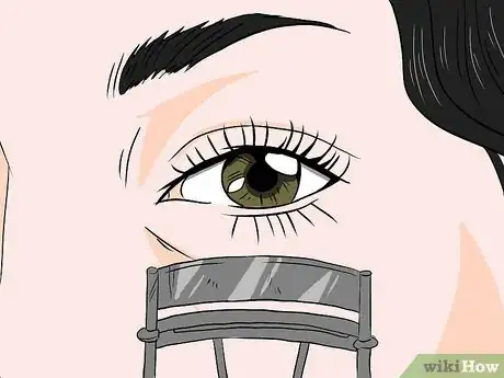 Image intitulée Apply Makeup in High School Step 8