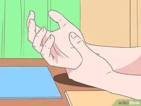 Image intitulée Recover from a Strained or Pulled Muscle Step 1