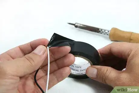 Image intitulée Make Your Own Aux Cable Step 6