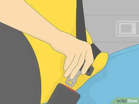 Image intitulée Drive a Car Safely Step 1