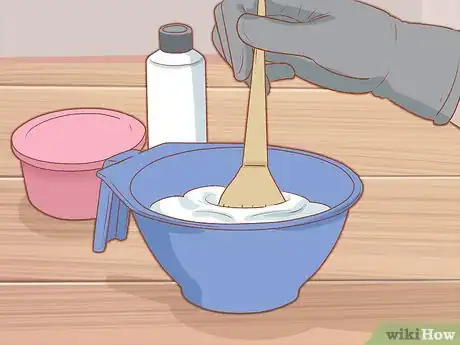 Image intitulée Dye Your Hair Rose Gold Step 3
