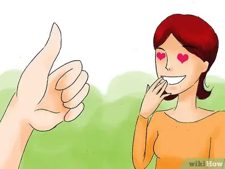Image intitulée Flirt With Your Girlfriend Step 05