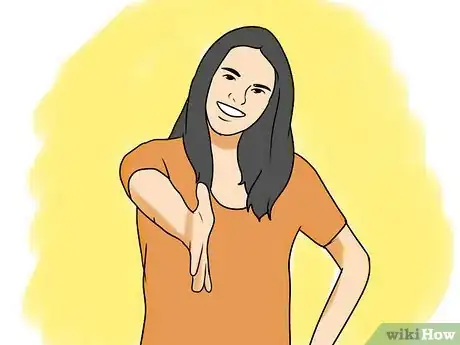 Image intitulée Know if You Should Ask a Girl Out Step 1