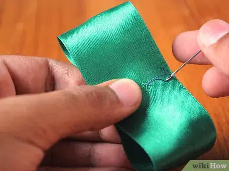 Image intitulée Make Girl Hair Bows Step 3