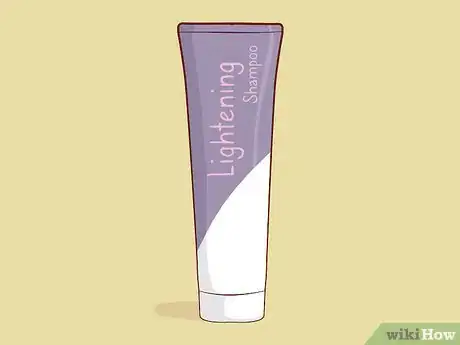 Image intitulée Lighten Blonde Hair Step 12
