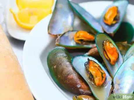 Image intitulée Cook Mussels Step 8