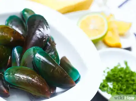 Image intitulée Cook Mussels Step 9