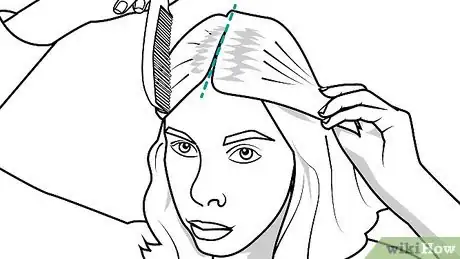 Image intitulée Make a Bun in Medium Layered Hair Step 7