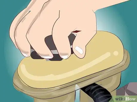 Image intitulée Fix a Brake Fluid Leak Step 7