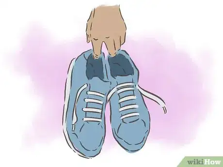 Image intitulée Break in Your Doc Martens Step 9