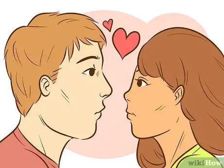 Image intitulée Know if a Girl Wants to Kiss Step 8