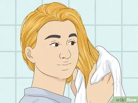Image intitulée Dye Bleached Hair Back to Your Natural Color Step 11