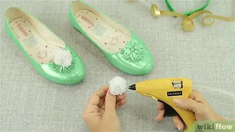 Image intitulée Make a Tinkerbell Costume Step 4