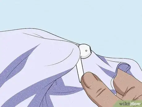 Image intitulée Fix Water Damaged Airpods Step 2